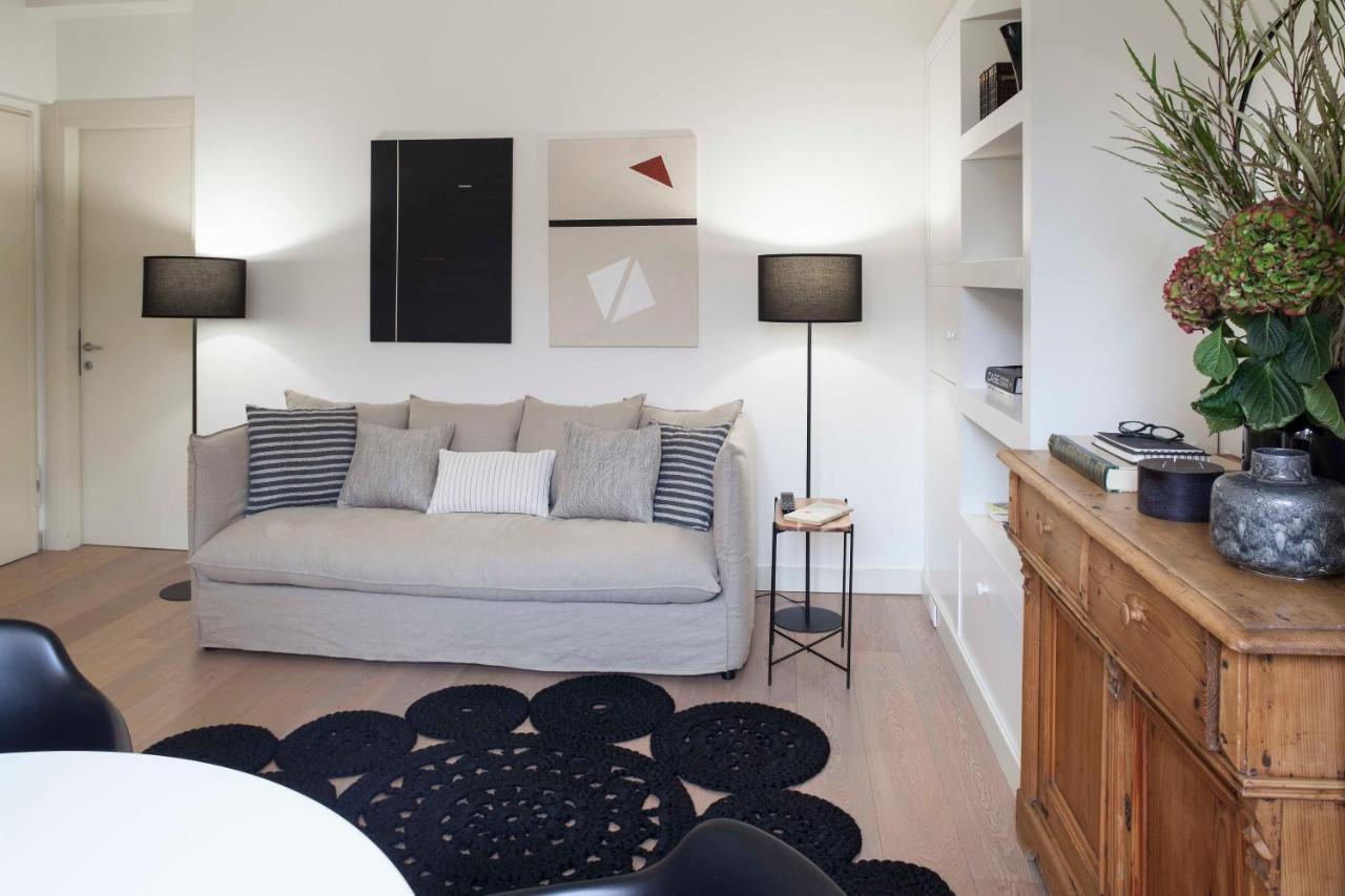 Lily Pads -Elegant Apartment- In The City Center Milano Esterno foto
