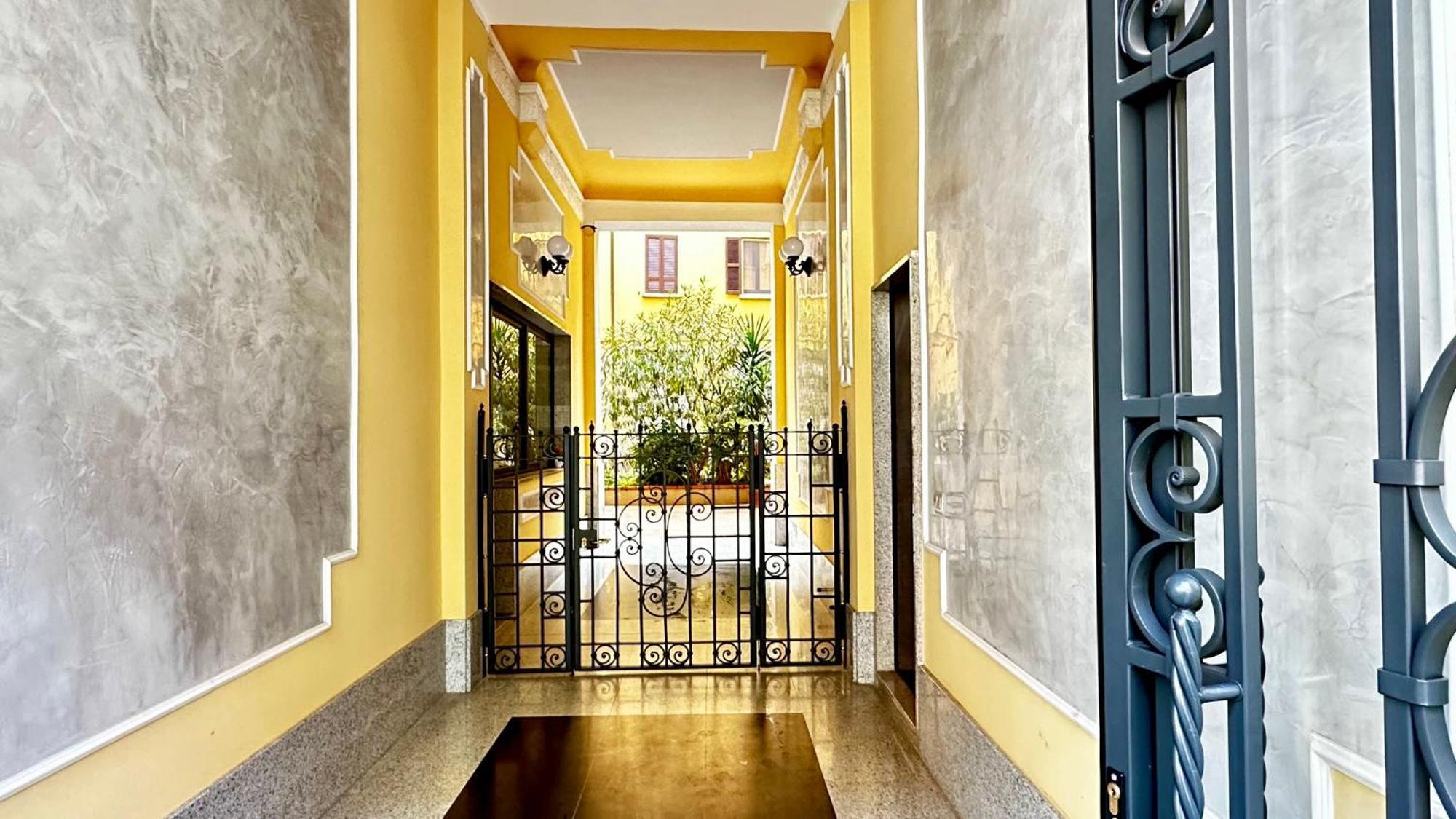 Lily Pads -Elegant Apartment- In The City Center Milano Esterno foto
