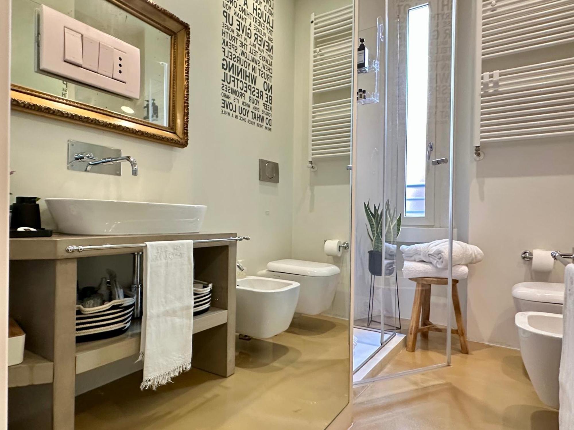 Lily Pads -Elegant Apartment- In The City Center Milano Esterno foto